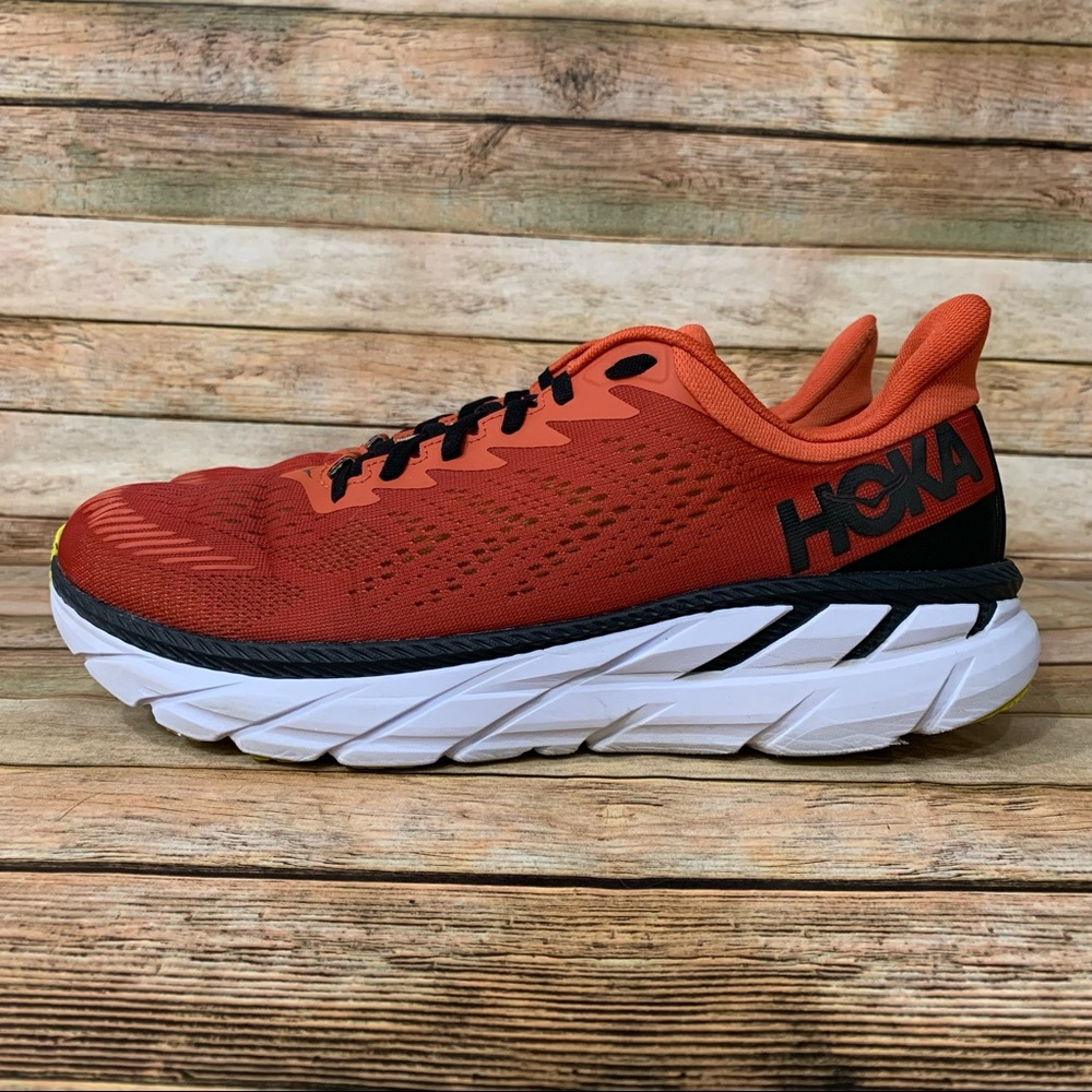 Hoka Clifton 7 Athletic Shoes